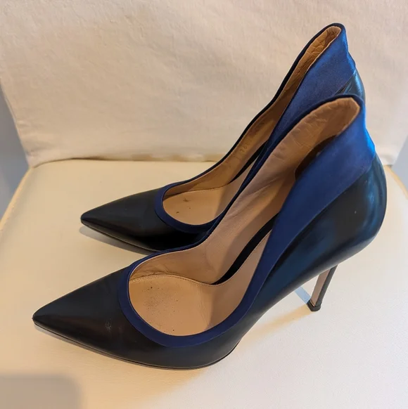 Gianvito Rossi TUXEDO Black Leather And Blue Satin Pointed Toe Pumps Size 37.5 - Picture 2 of 13